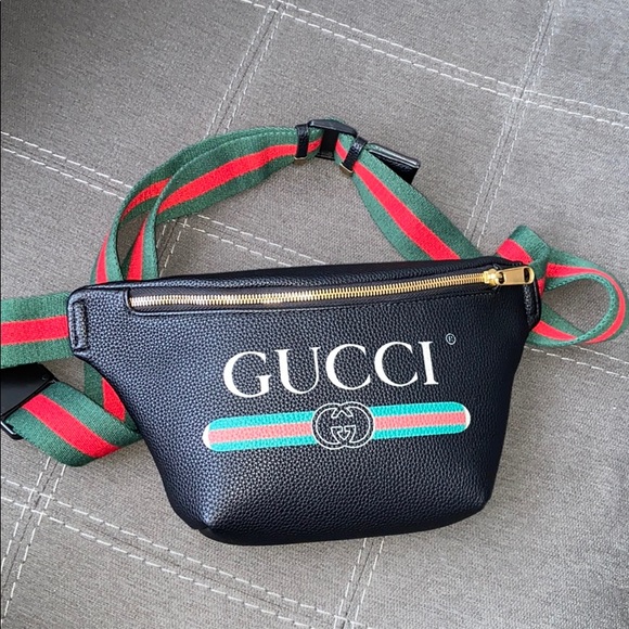 gucci suede fanny pack